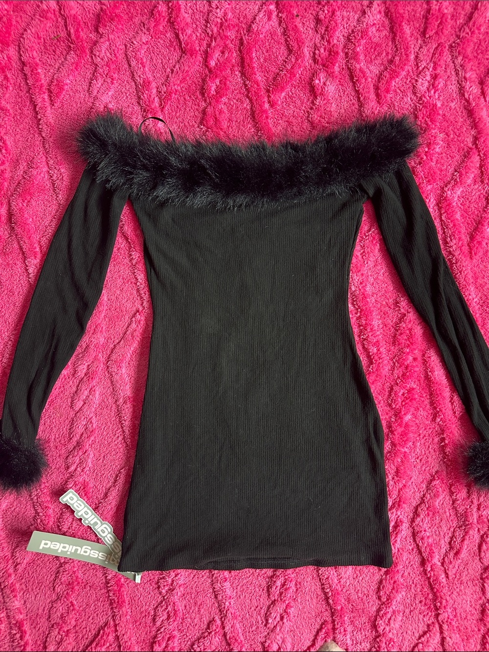Missguided Black Off-the-Shoulder Faux-Fur Trim Ribbed mini dress